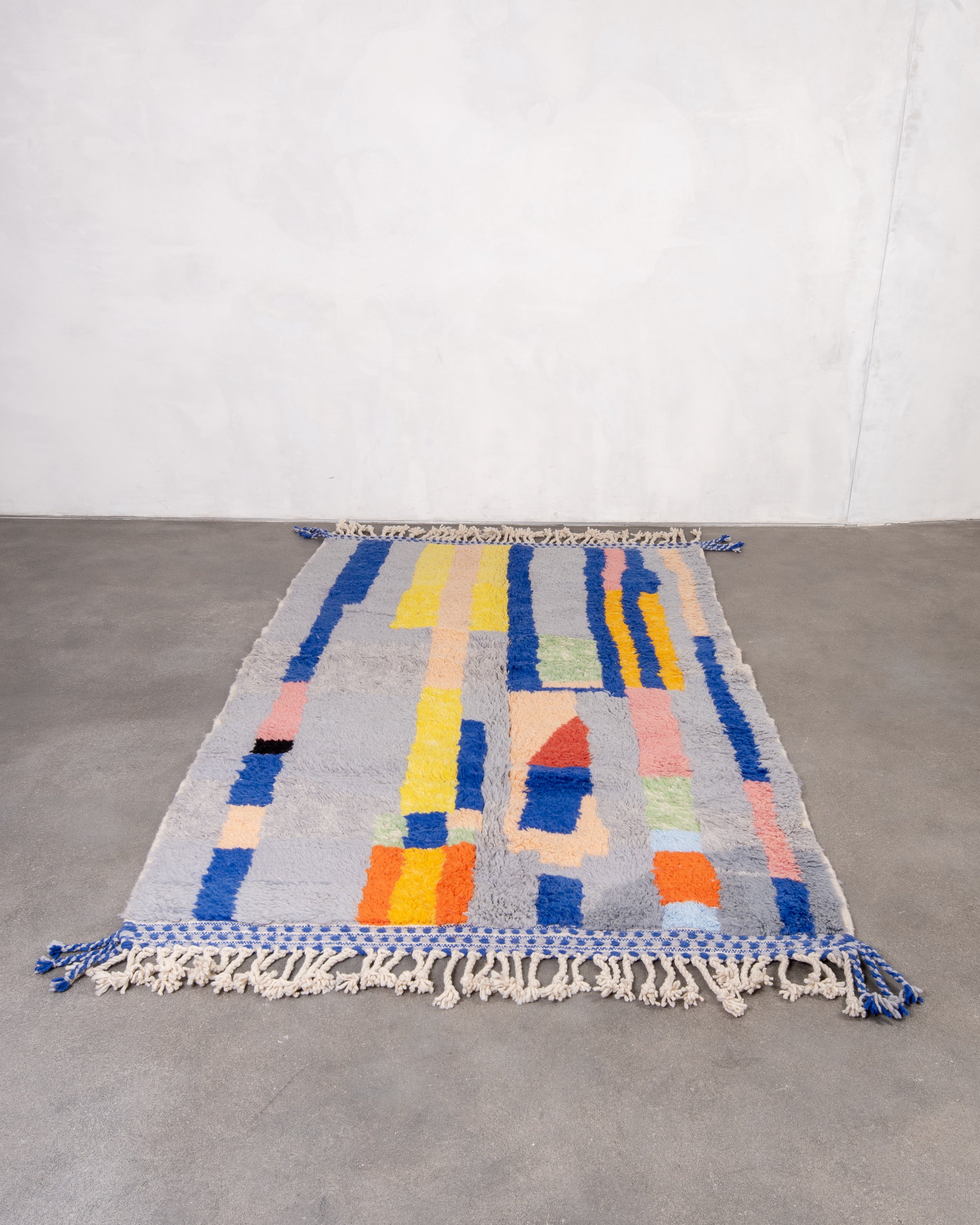 Modern designer handcrafted Berber rug from morocco Beniourain with beautiful colors and patterns